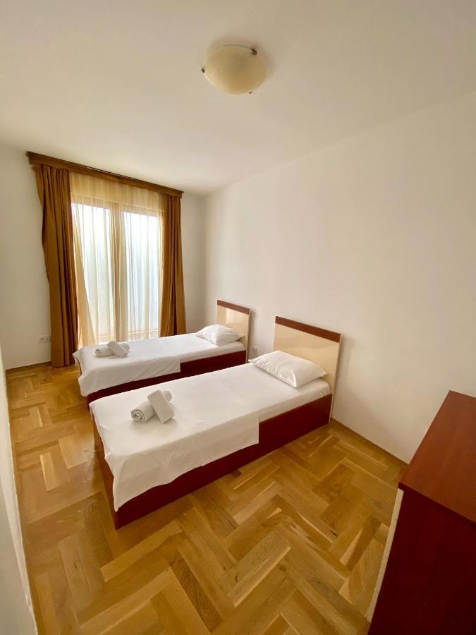 Apartments First Line Petrovac 外观 照片