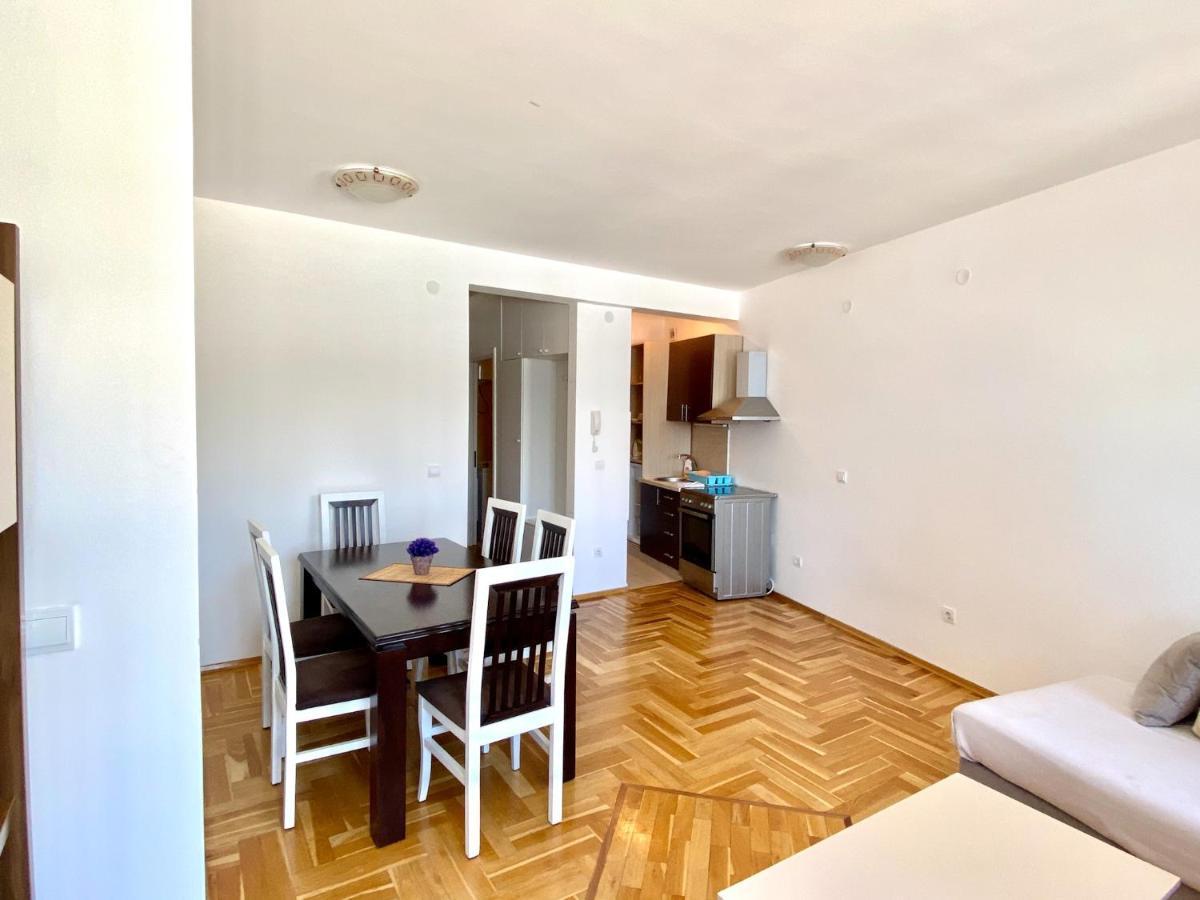 Apartments First Line Petrovac 外观 照片