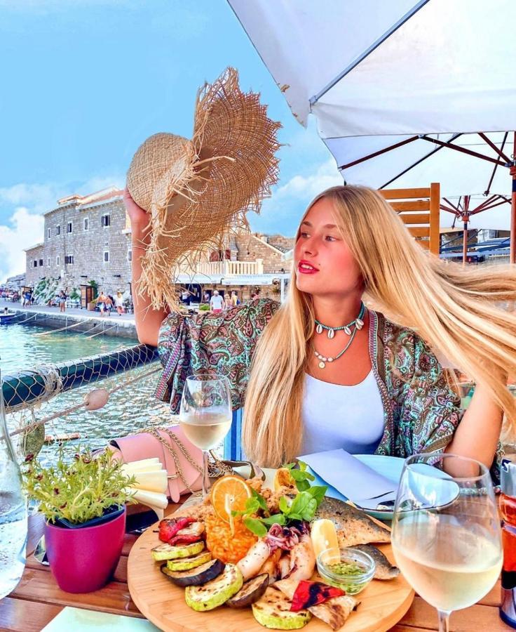 Apartments First Line Petrovac 外观 照片