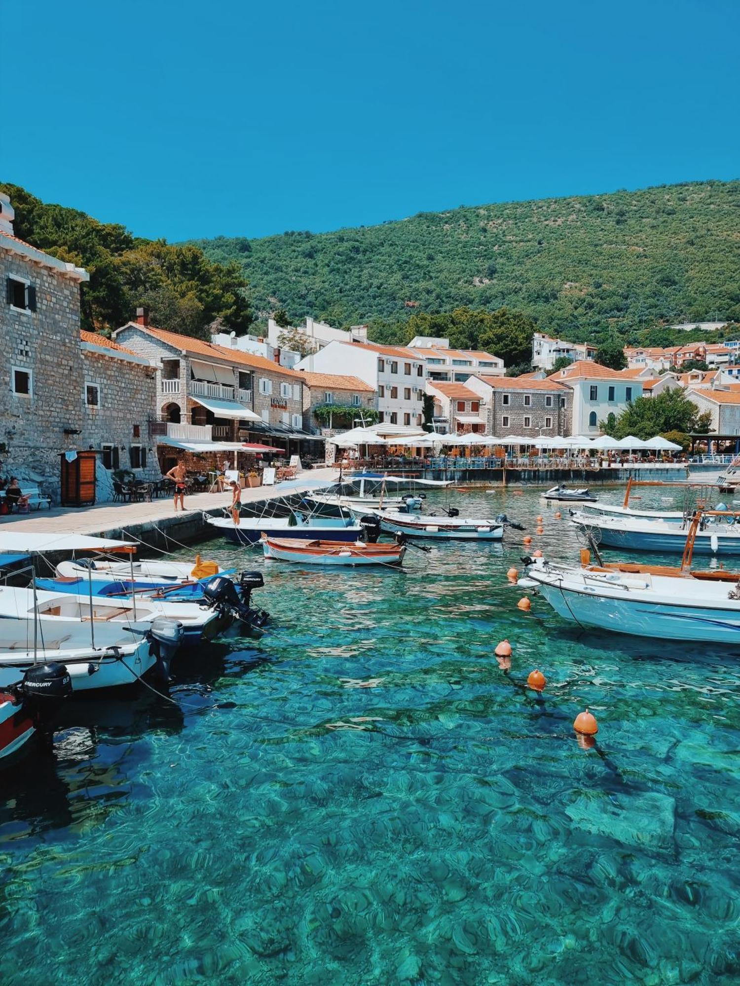 Apartments First Line Petrovac 外观 照片