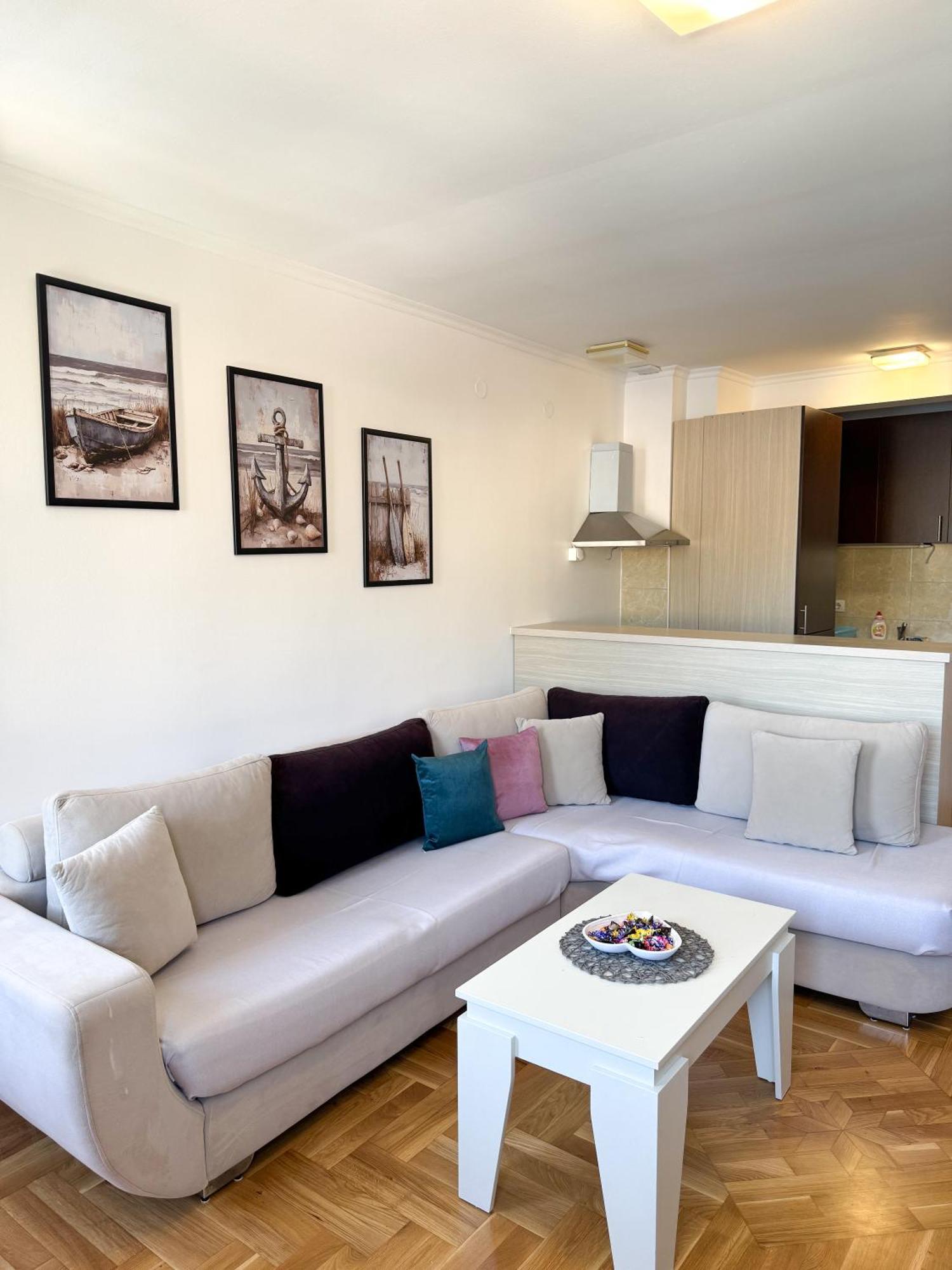 Apartments First Line Petrovac 外观 照片