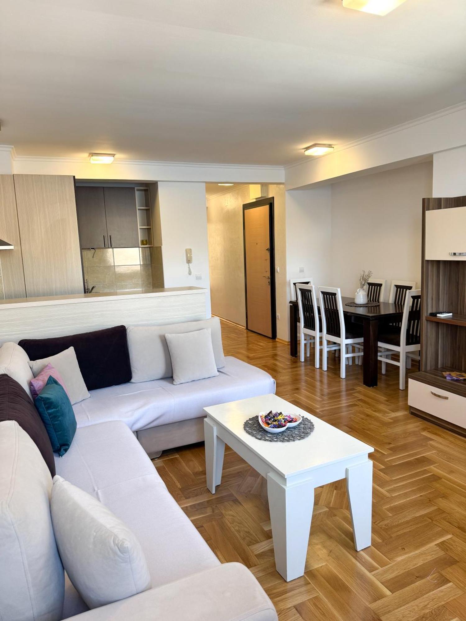 Apartments First Line Petrovac 外观 照片