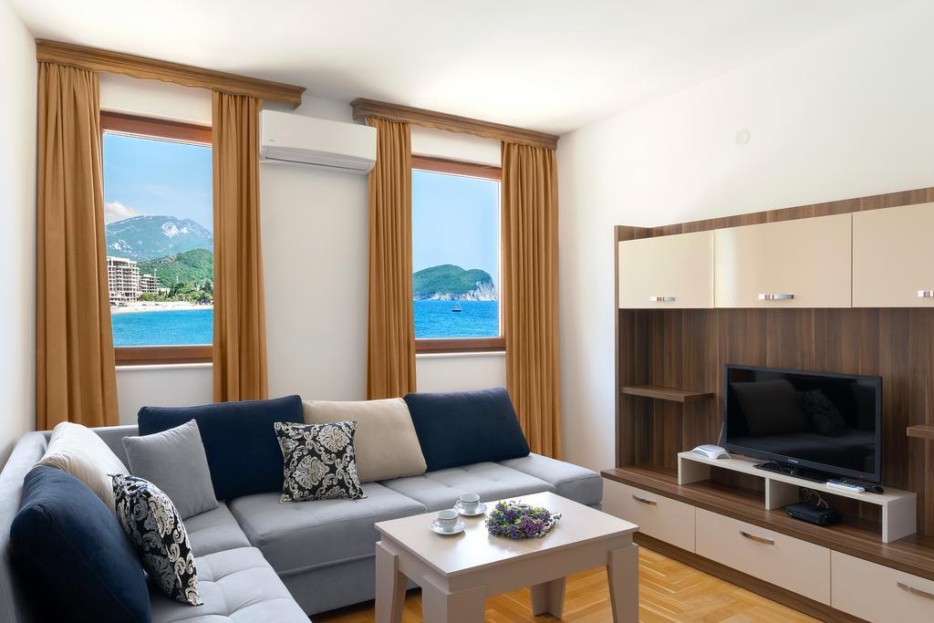 Apartments First Line Petrovac 外观 照片
